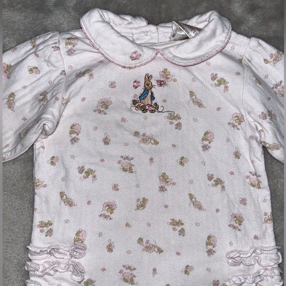 Vintage Peter Rabbit “The World of Beatrix Potter” baby onesie - Picture 2 of 6